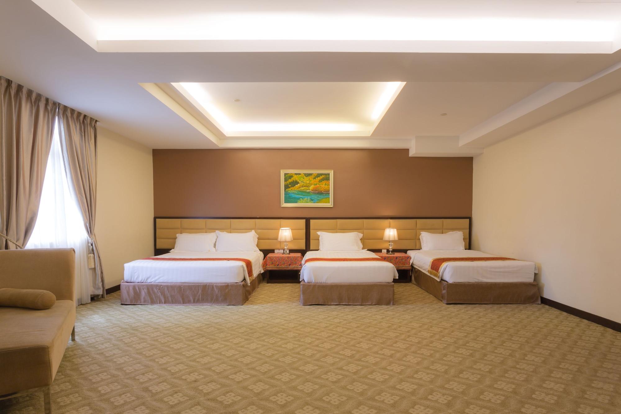 Hallmark Crown Hotel Malacca Εξωτερικό φωτογραφία