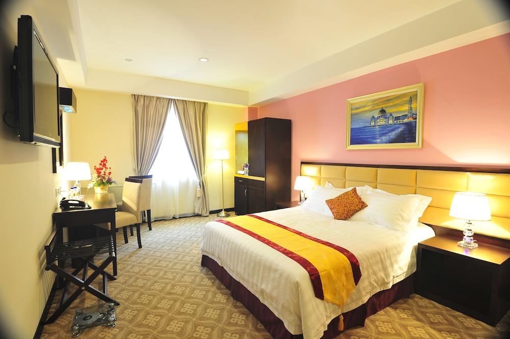 Hallmark Crown Hotel Malacca Εξωτερικό φωτογραφία