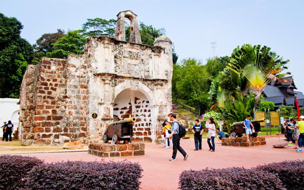 Hallmark Crown Hotel Malacca Εξωτερικό φωτογραφία