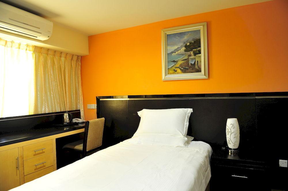 Hallmark Crown Hotel Malacca Εξωτερικό φωτογραφία